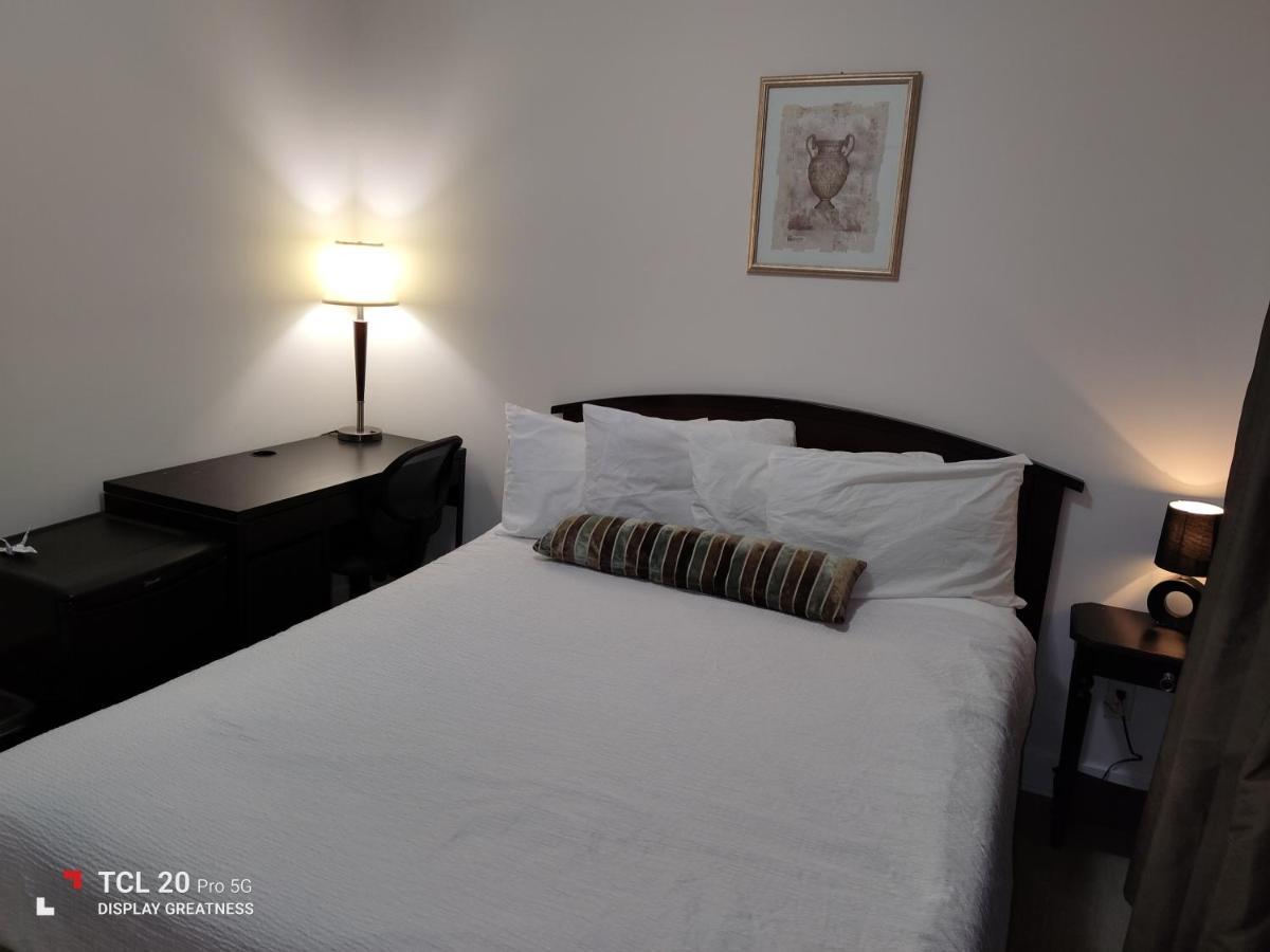 Sweet House B&B Saanich Екстериор снимка